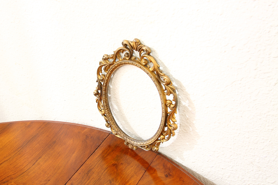ヴィクトリアン ゴールドギルトメタル オーバルフレーム 26cm×34cm