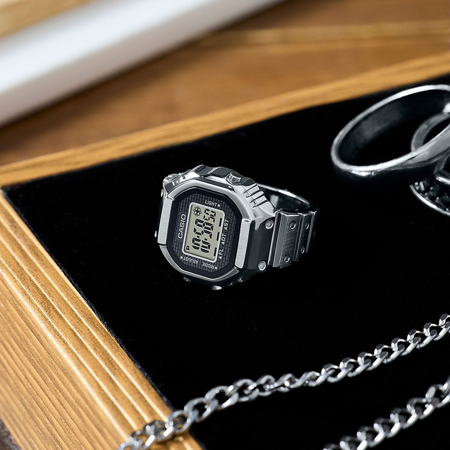 カシオ】CASIO WATCH 50TH ANNIVERSARY / CASIO RING WATCH / CRW-001
