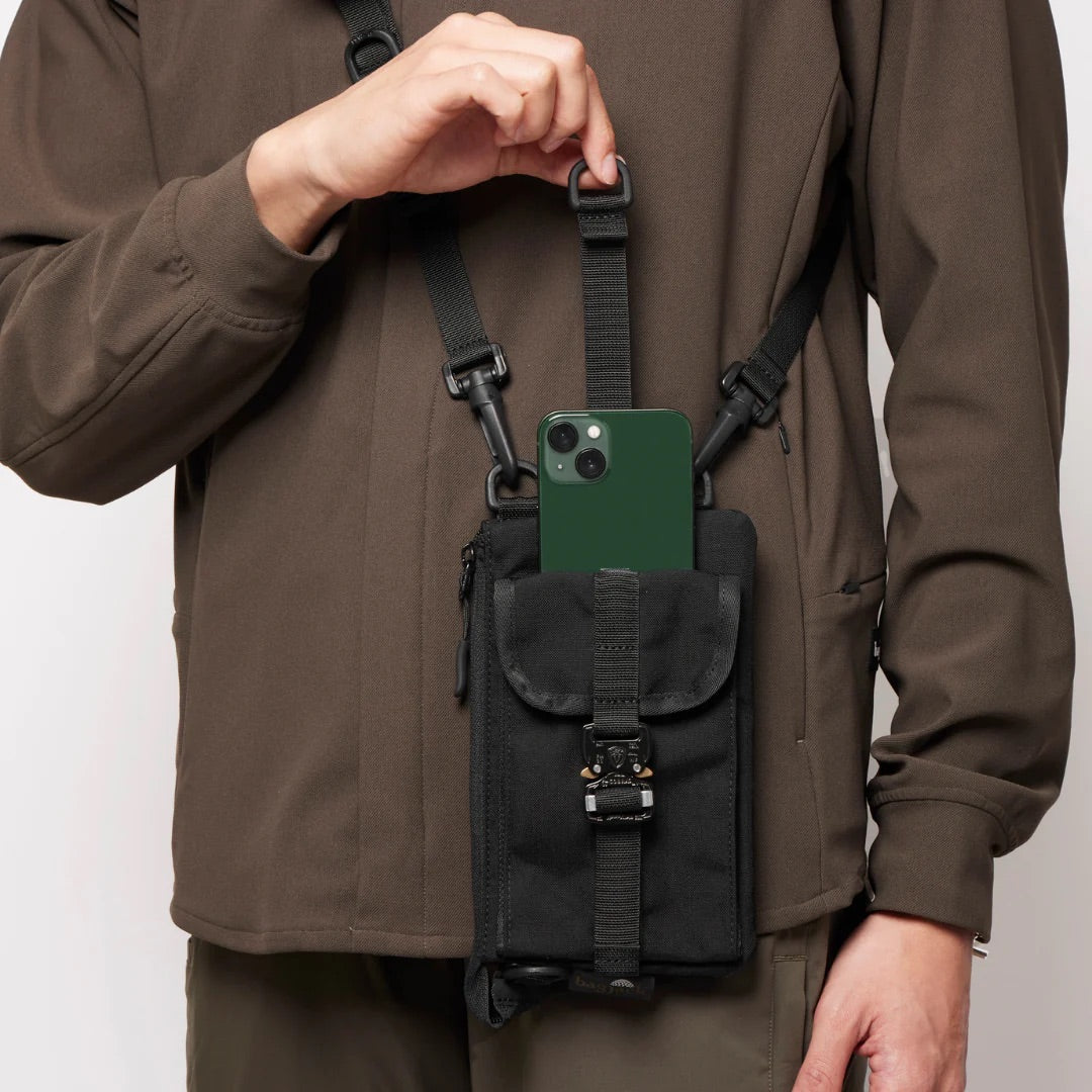 バックジャック ゴルフ】スマートフォン＋ウォレットポーチ（コブラ