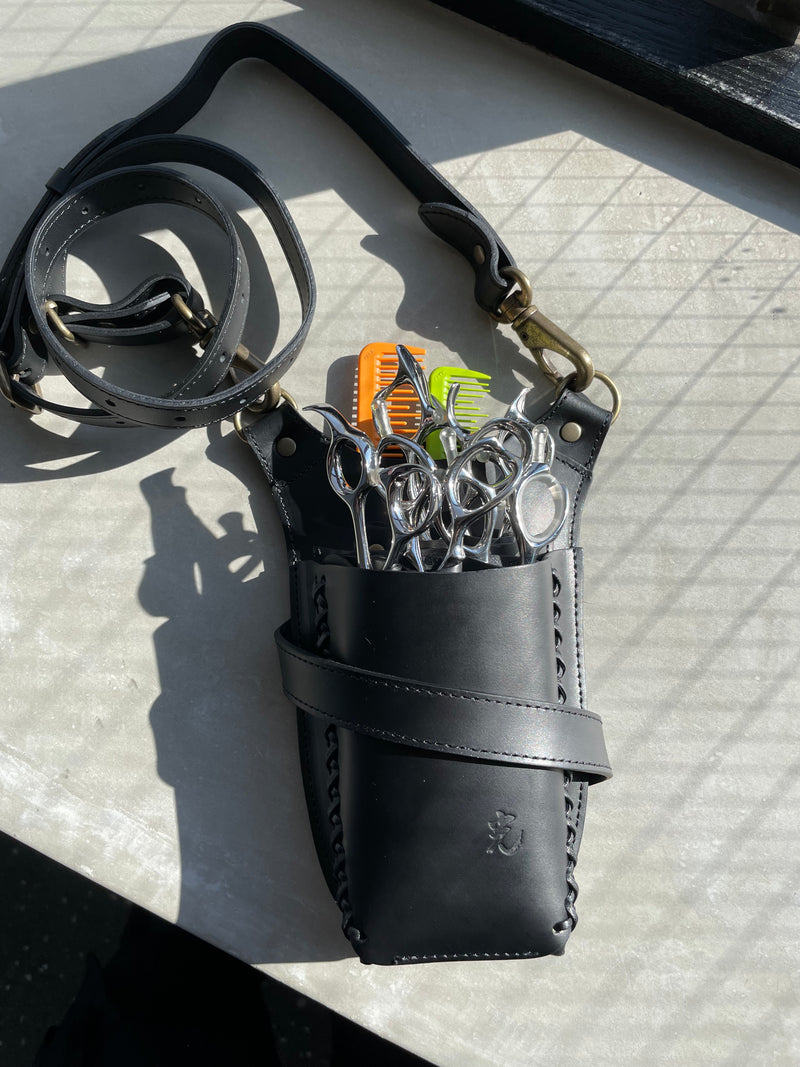 5丁入りシザーホルダー – HIKARI Corporation