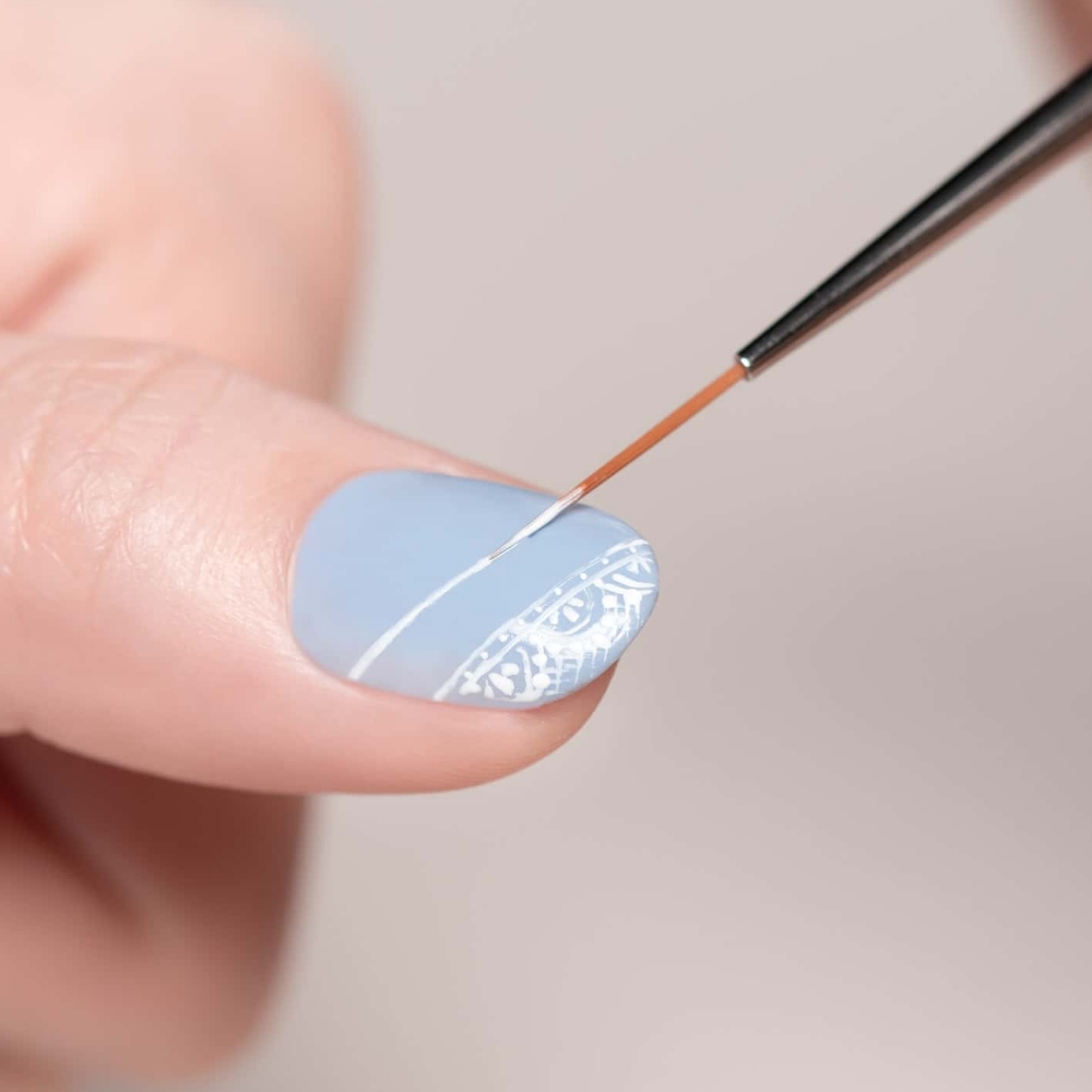 oui nail アートブラシ｜ Miss eye d'or - ミスアイドール LASH DOLL