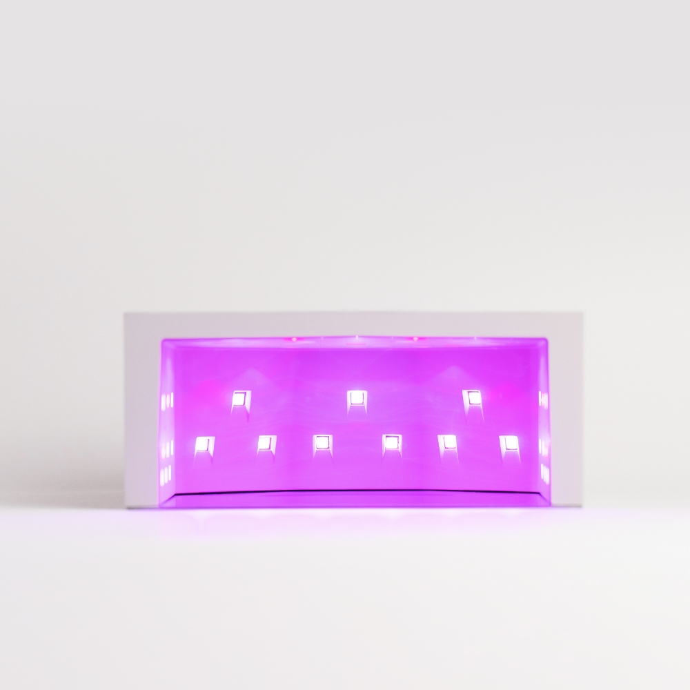 oui nailsネイルライト 美容機能付き | 【公式】まつ毛エクステ商材の