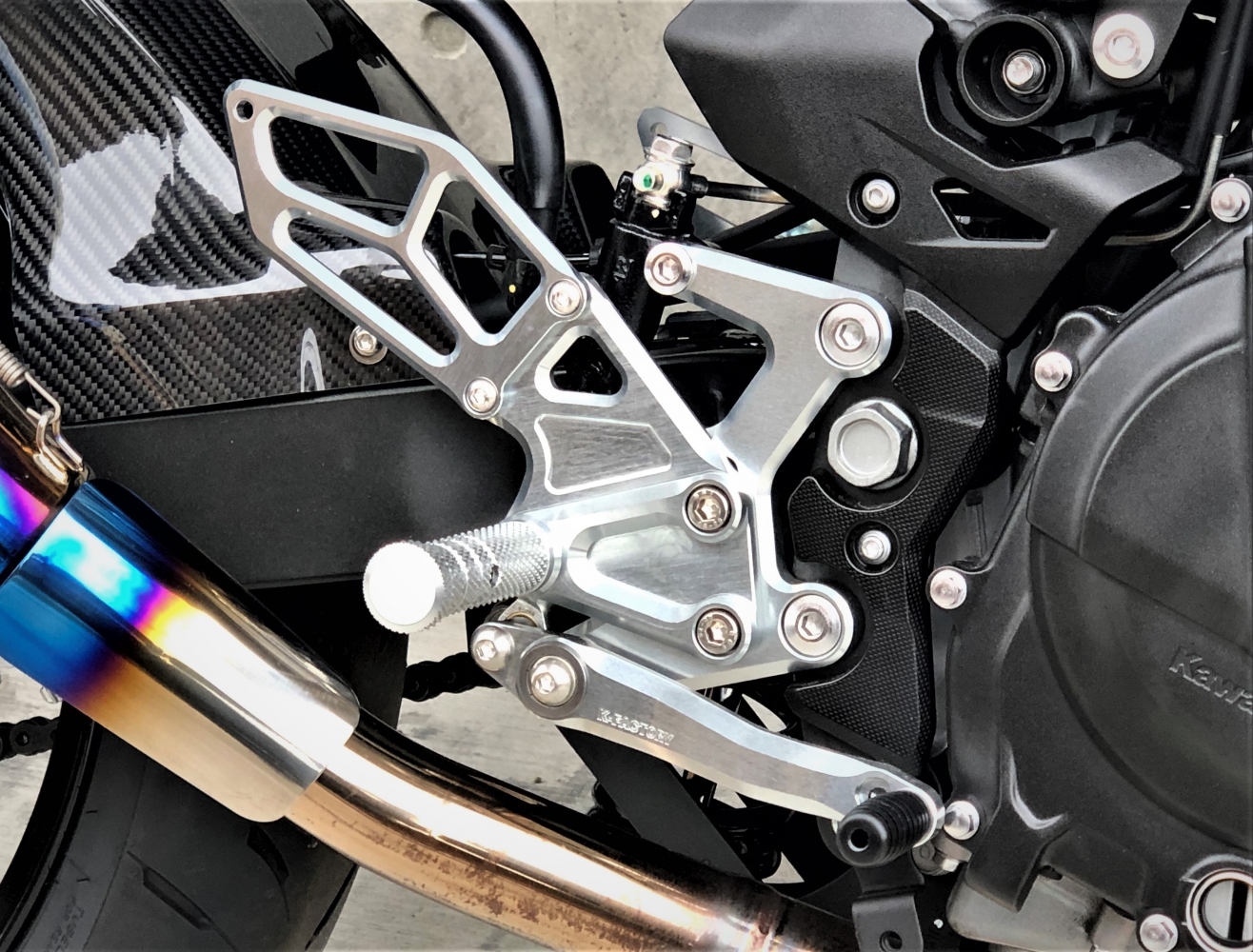 K-FACTORY ONLINE SHOP / ライディングステップ (Z250 '18-)