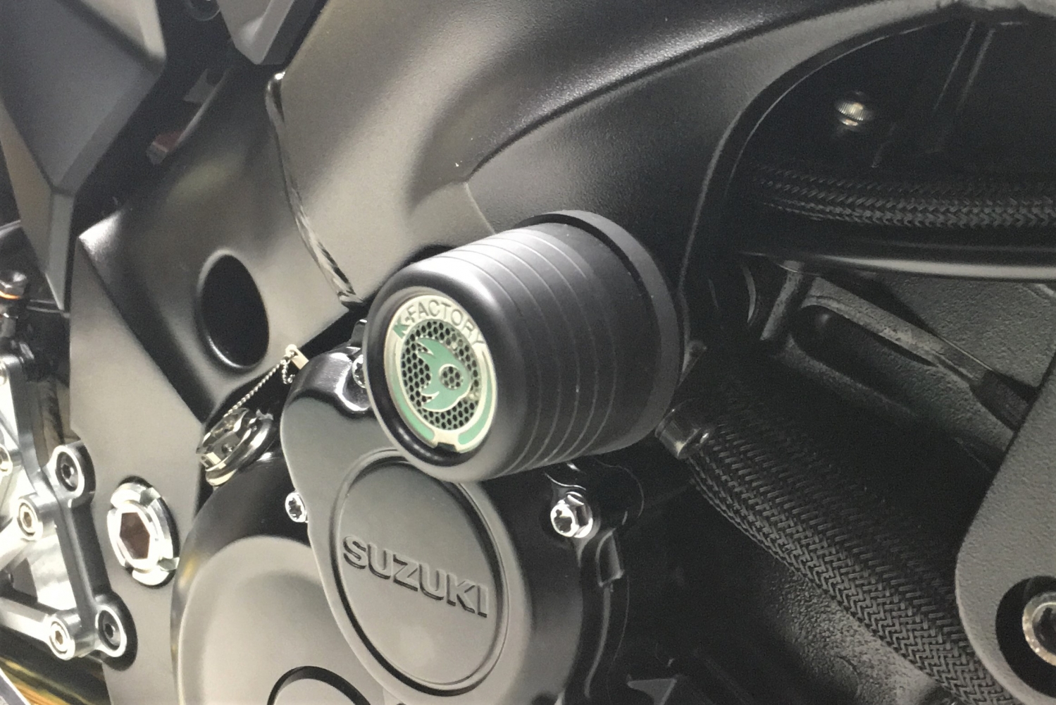 K-FACTORY ONLINE SHOP / エンジンスライダー（KATANA '19-)