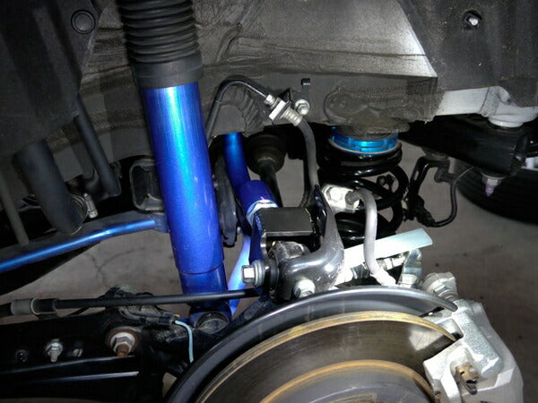 プリウスPHV ZVW52 アッパーアーム クスコ 調整式リヤアッパーアーム