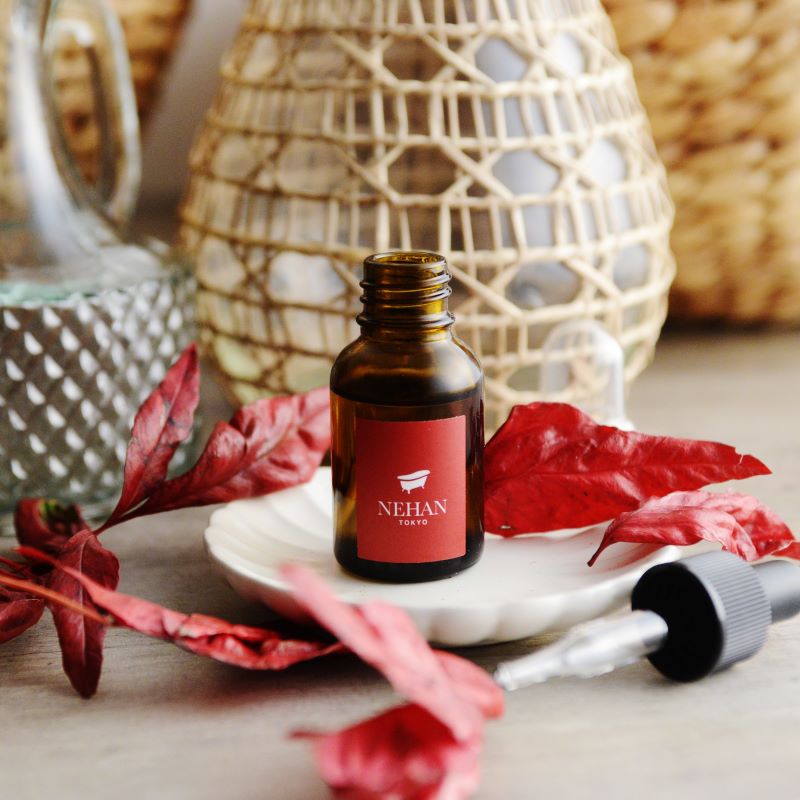 お風呂専用！香りとうるおいで満たされるアロマバスオイル／NEHAN
