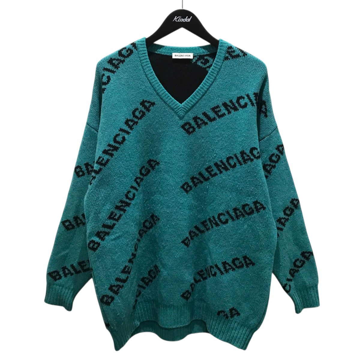 BALENCIAGA(バレンシアガ) ジャガードロゴ総柄オーバーサイズニット