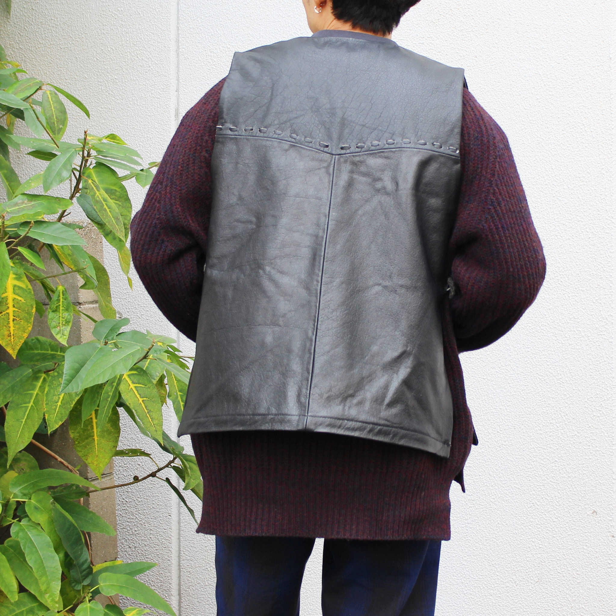 ナスングワム ベスト Lサイズ Nasngwam Grain Vest Nasngwam.】 GRAIN
