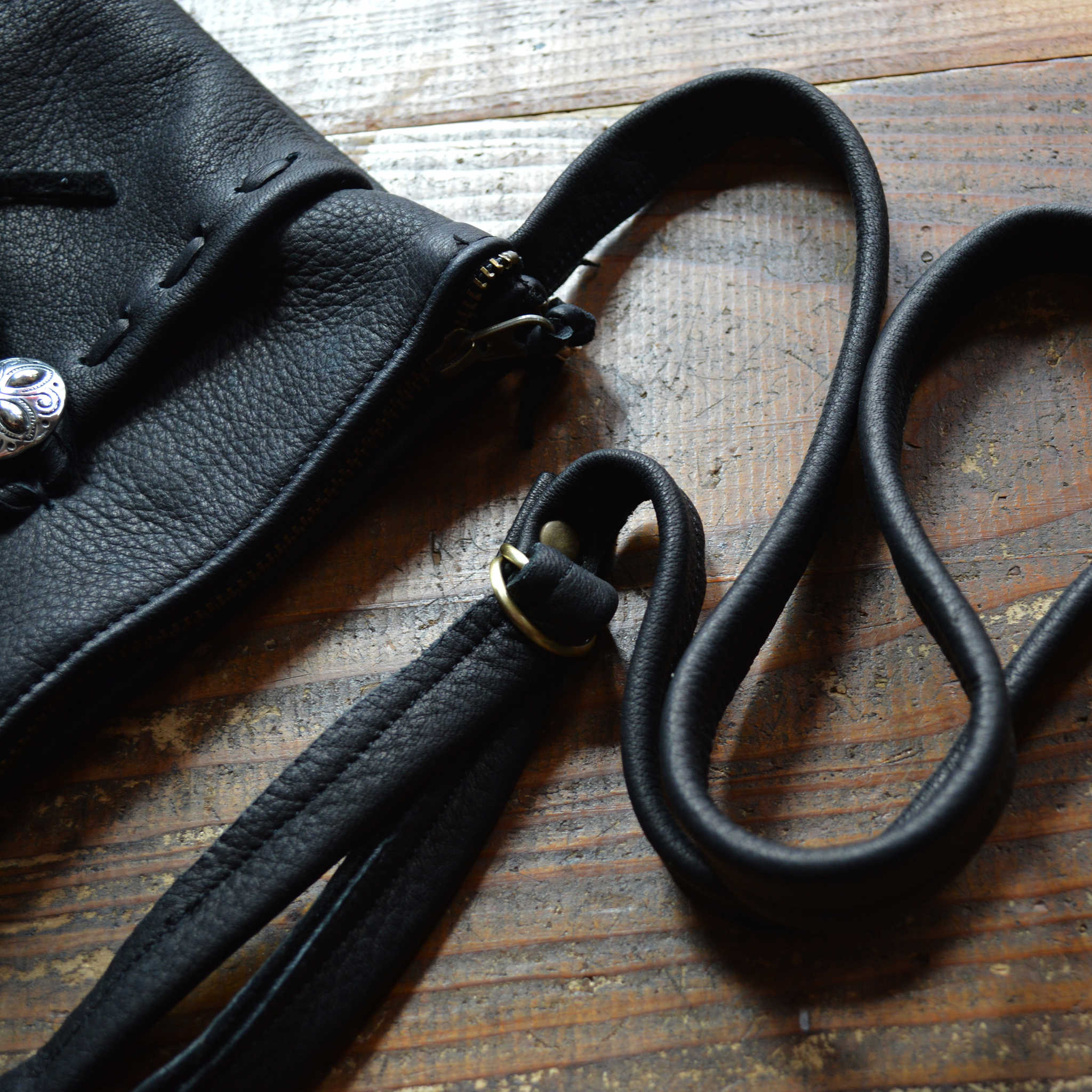 Nasngwam.×”EARLYMORNING ナスングワム アーリーモーニング / SQUARE