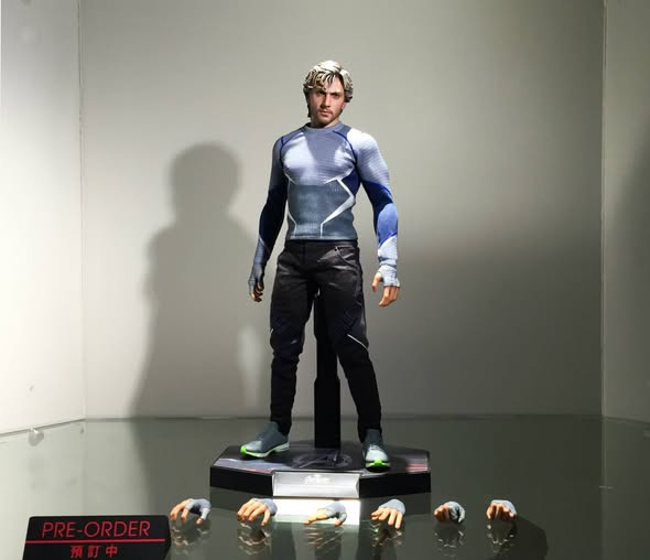 ホットトイズ MMS302 『アベンジャーズ／エイジ・オブ・ウルトロン