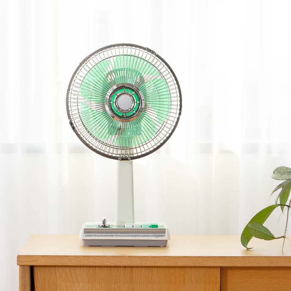 楽天スーパーSALE！／【メーカー公式】 25年製 コイズミ ミニ扇風機