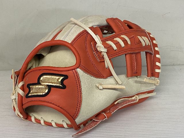 楽天市場】アンダーアーマー 軟式グラブ 内野手用 右投 1313816 サード