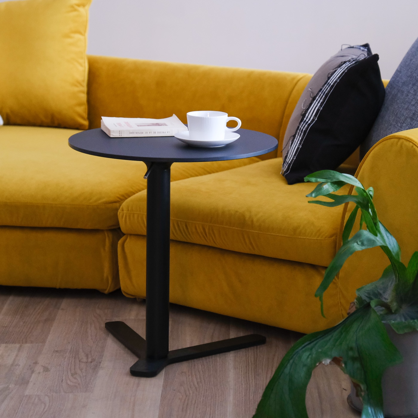 YO サイドテーブル | ラパルマ(Lapalma) | リグナテラス東京 | リグナ