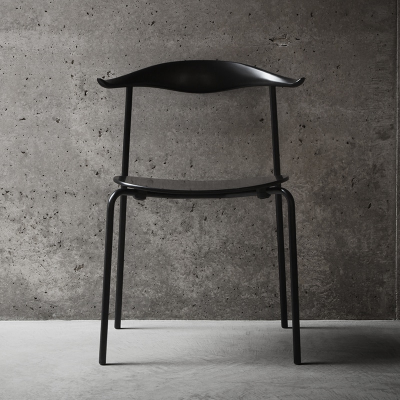 CH88T チェア (樹種 / 塗装オーク材：ブラックカラー仕上げ 脚