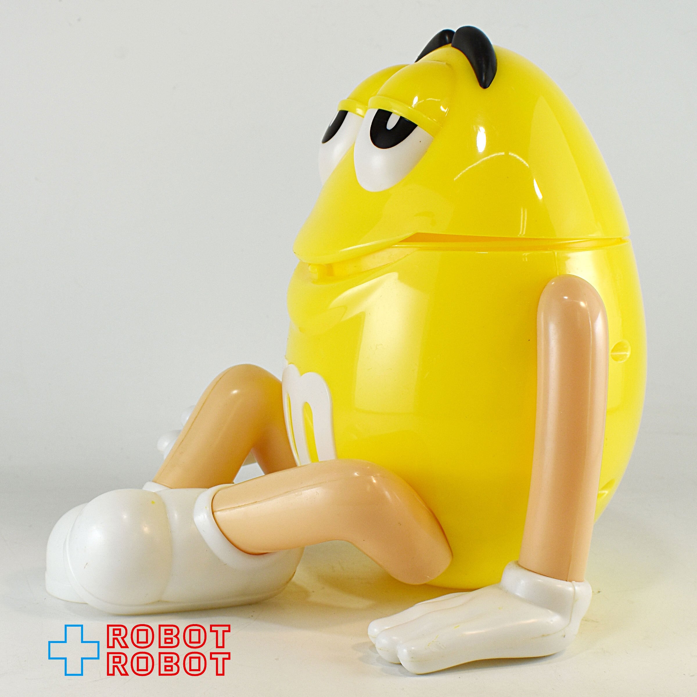 M_M_sYELLOWsittingcontainer201