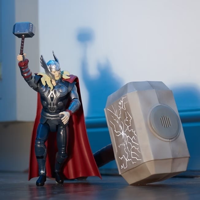 ディズニーストア マーベル ソー ハンマー ムジョルニア ライト