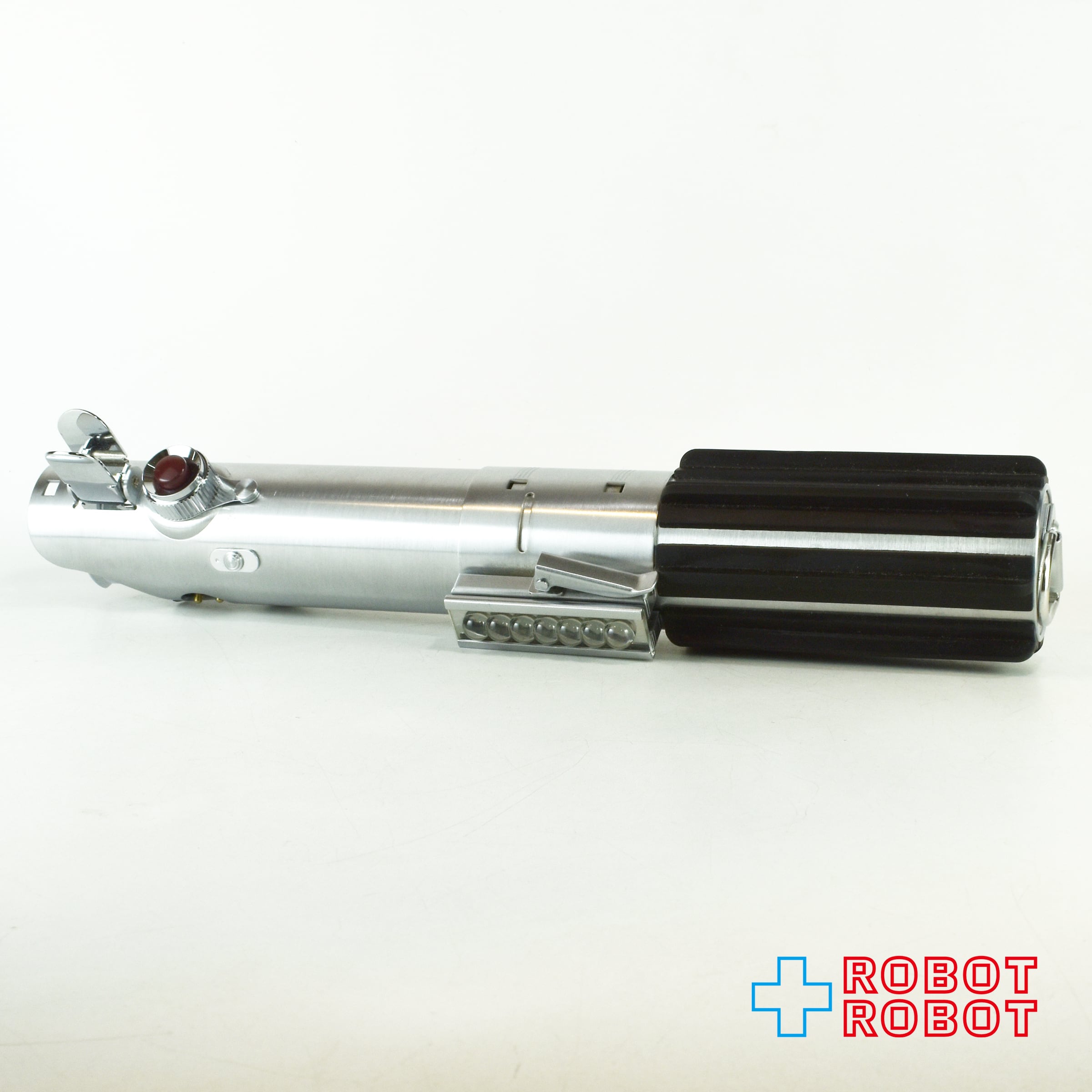 マスターレプリカ ルークスカイウォーカー EP4 ライトセーバー LE 輸送