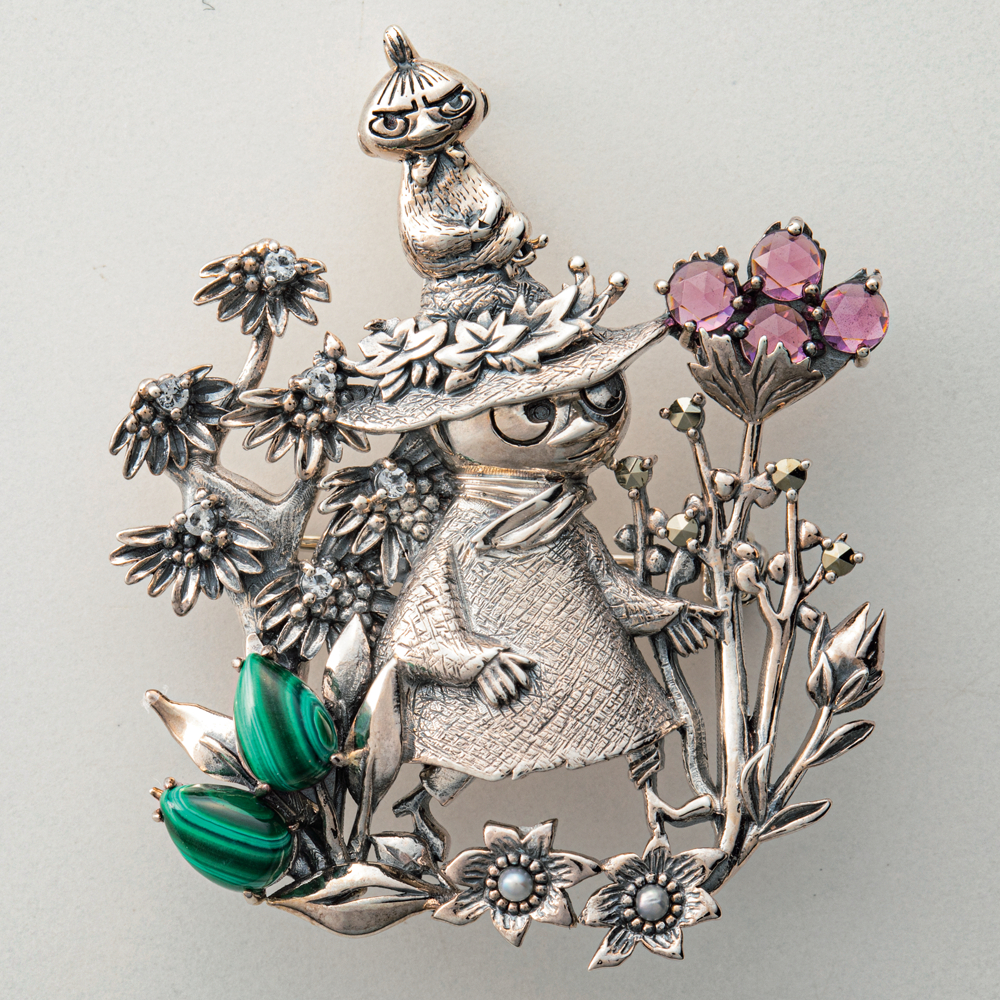 ムーミンブローチ兼ペンダントトップ 【走るスナフキン&リトルミイ