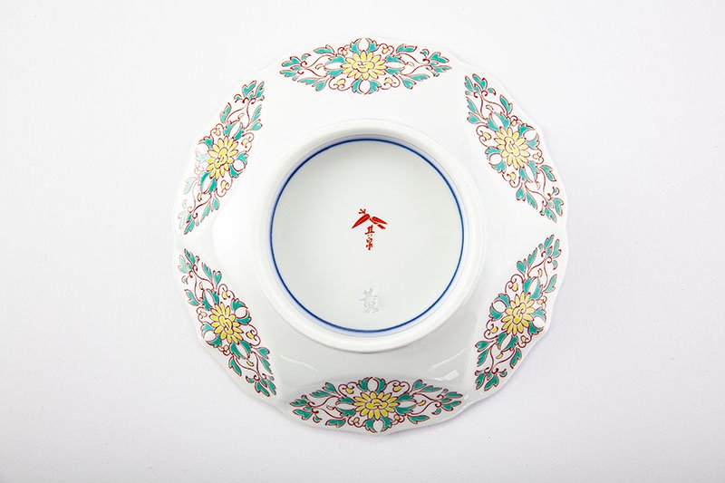 色鍋島麻の葉地紋 桔梗縁【銘々皿】｜有田焼なら賞美堂本店オンライン