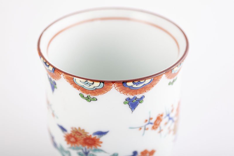 色絵梅菊文【湯呑・小】｜有田焼なら賞美堂本店オンラインショップ