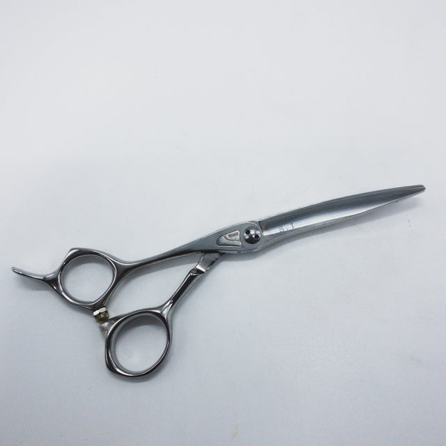 sc1303-1_33cba21a-7a11-4bda-