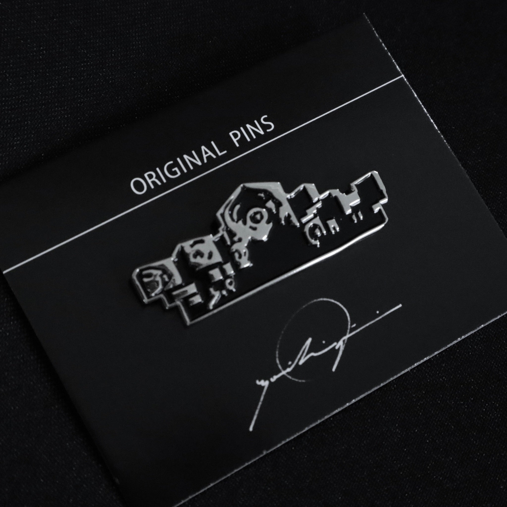 null²ピンバッチ – 株式会社サステナブルパビリオン2025