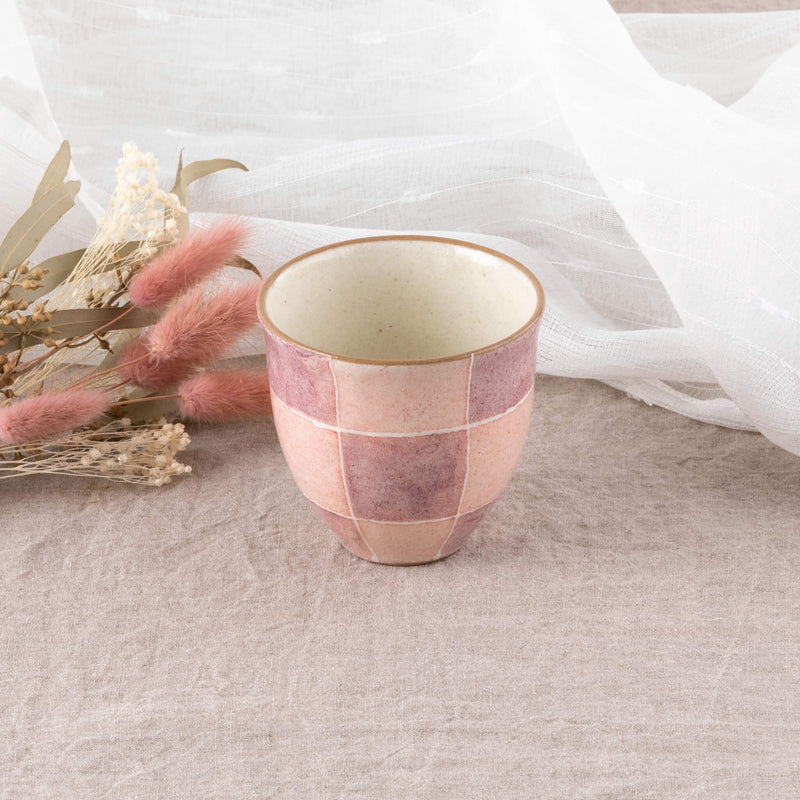 彩市松 湯呑 ピンク – 丹山窯 土岐美濃焼 TANZAN