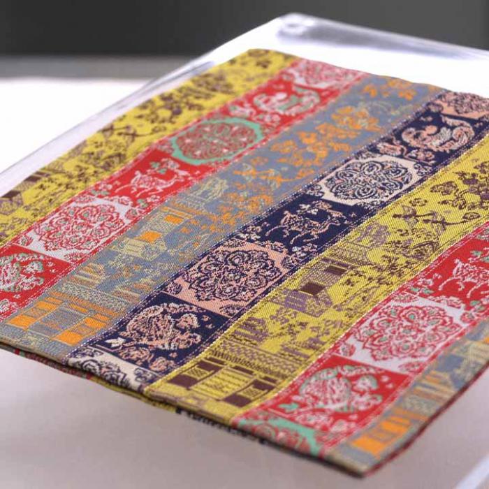 こぎれ 紅牙瑞錦 – 龍村美術織物公式オンラインショップ