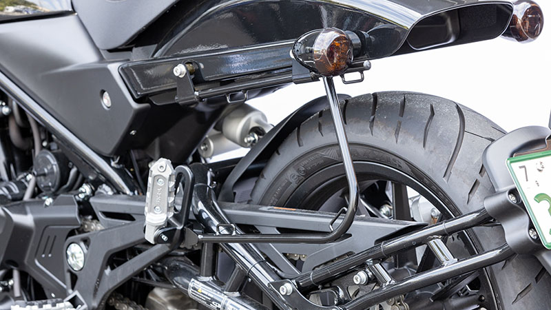 サドルバッグガード オールインワン 左側用 X500 24Y- - キジマ公式