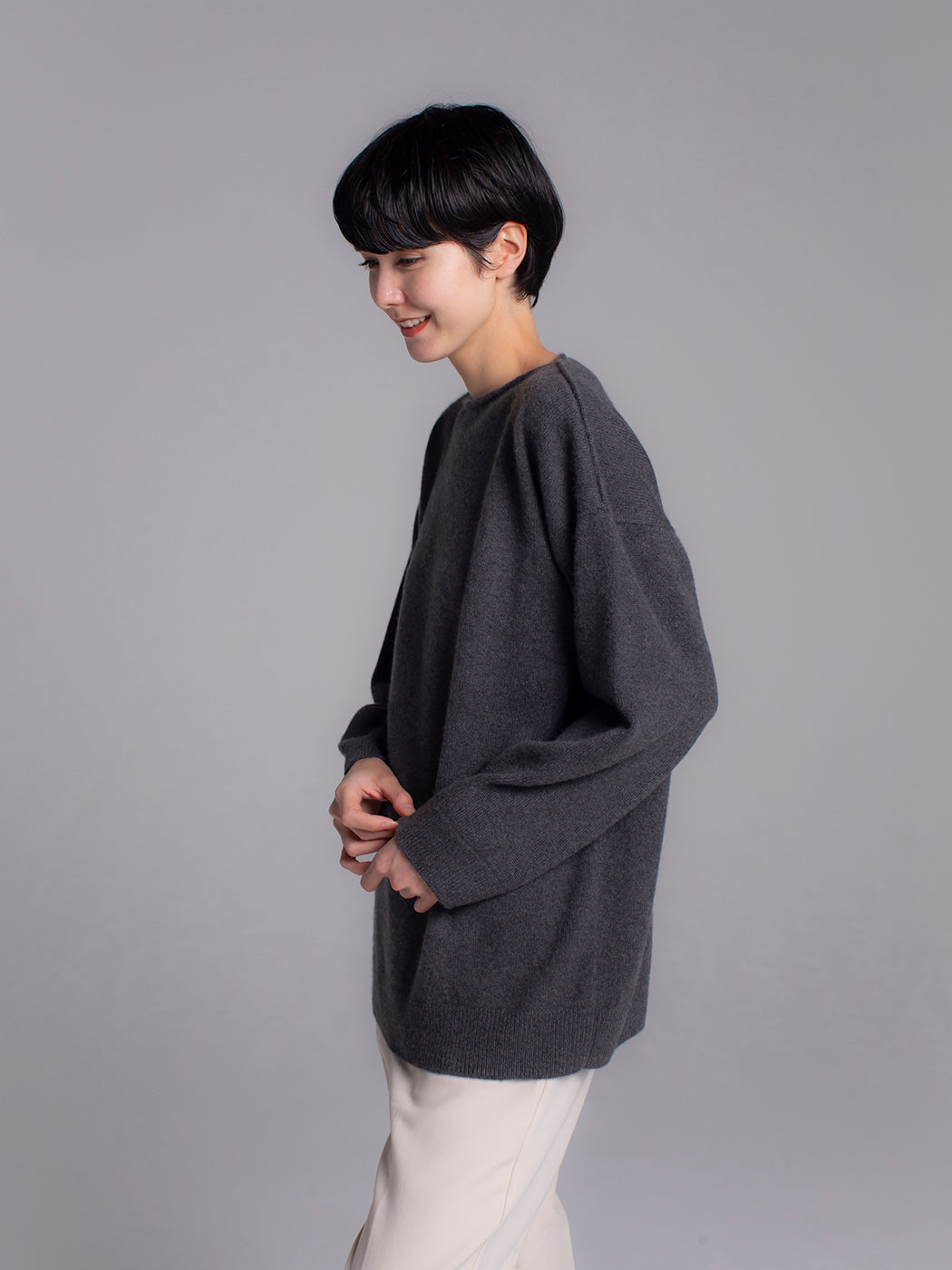 日本製】ベビーカシミヤ100% ミドルゲージ ボックス セーター レディース