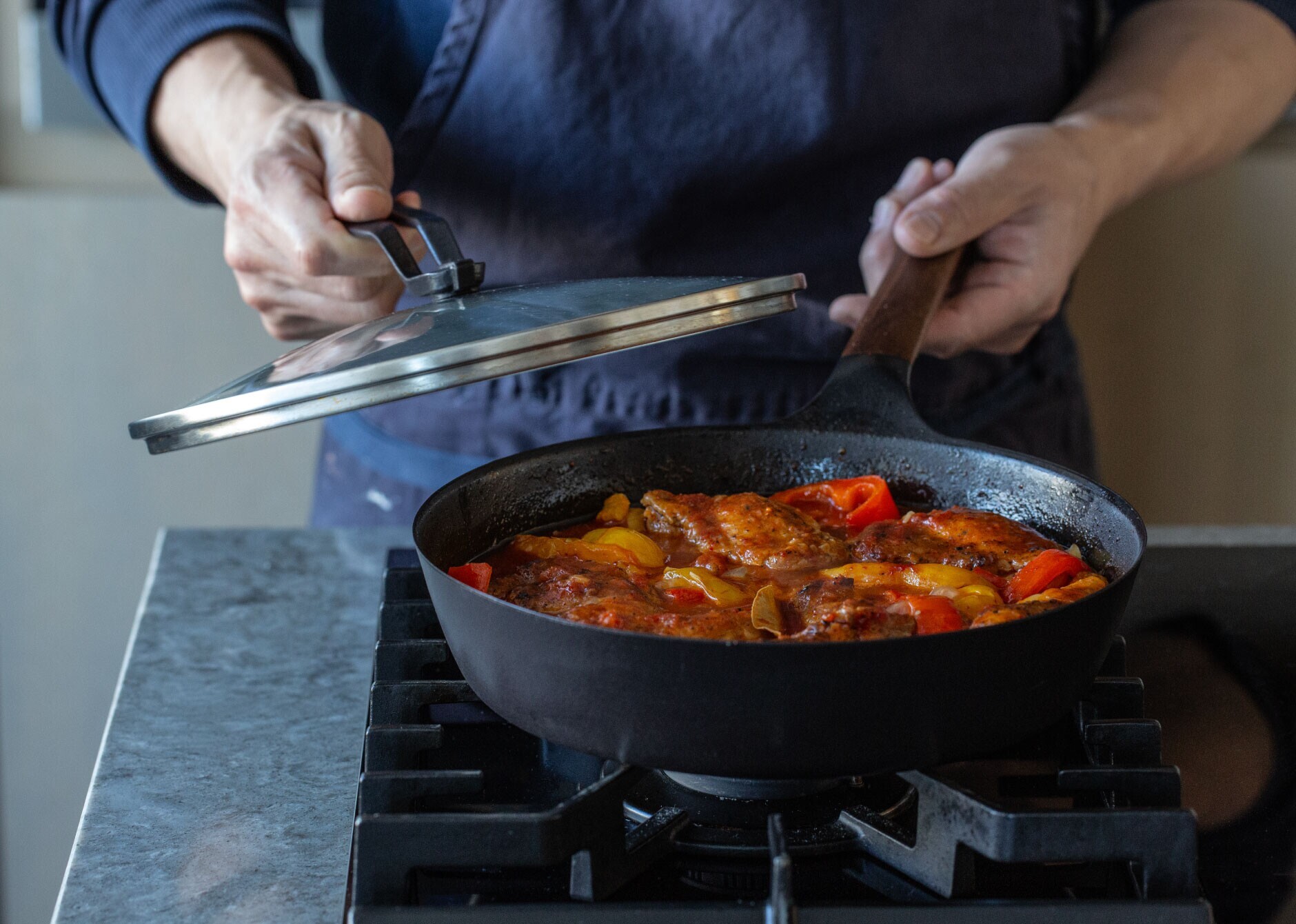 フライパン 26cm DEEP[ウォールナット］ | バーミキュラ公式オンライン