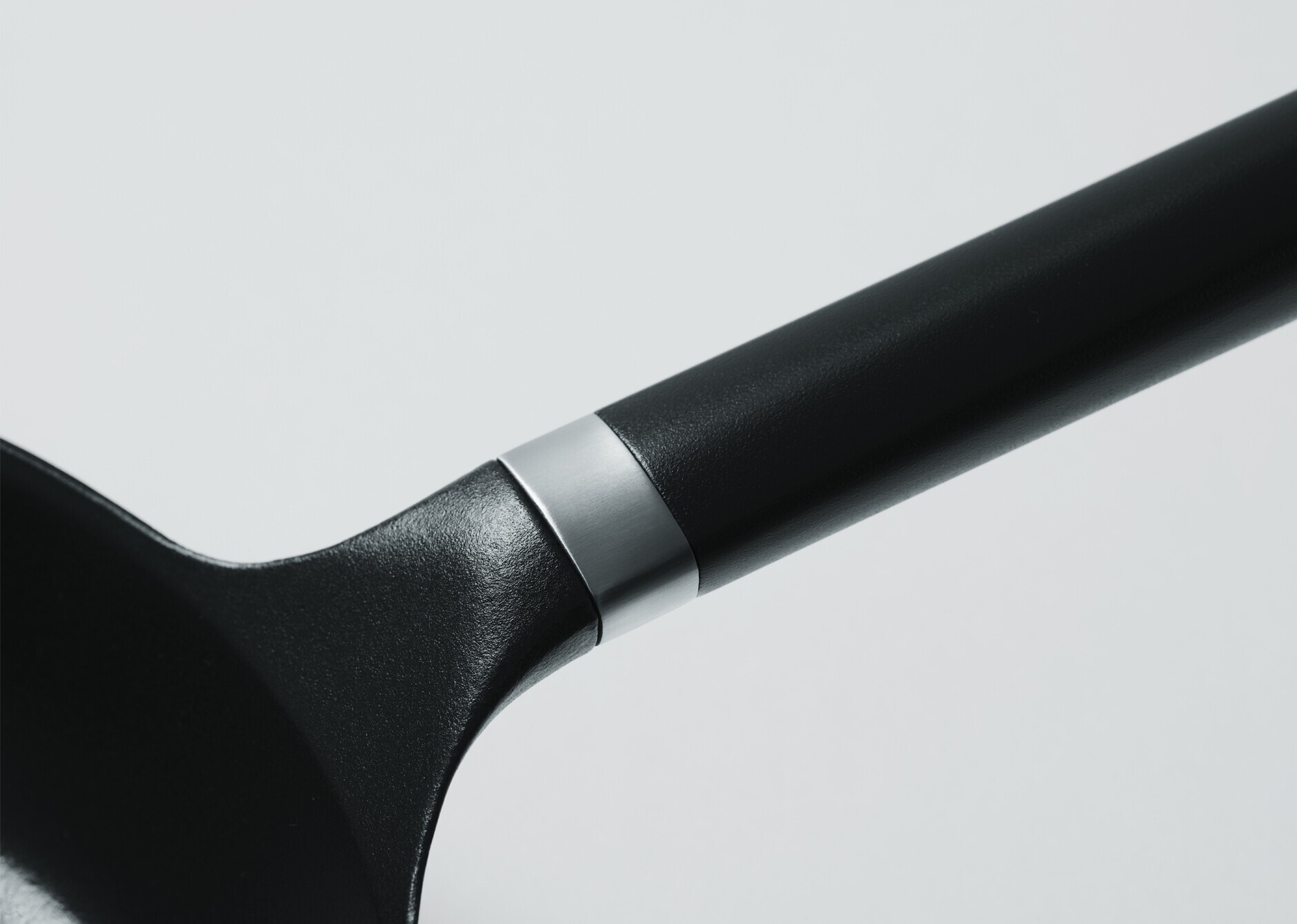 オーブンセーフスキレット 26cm DEEP 【ステンレスリッドセット