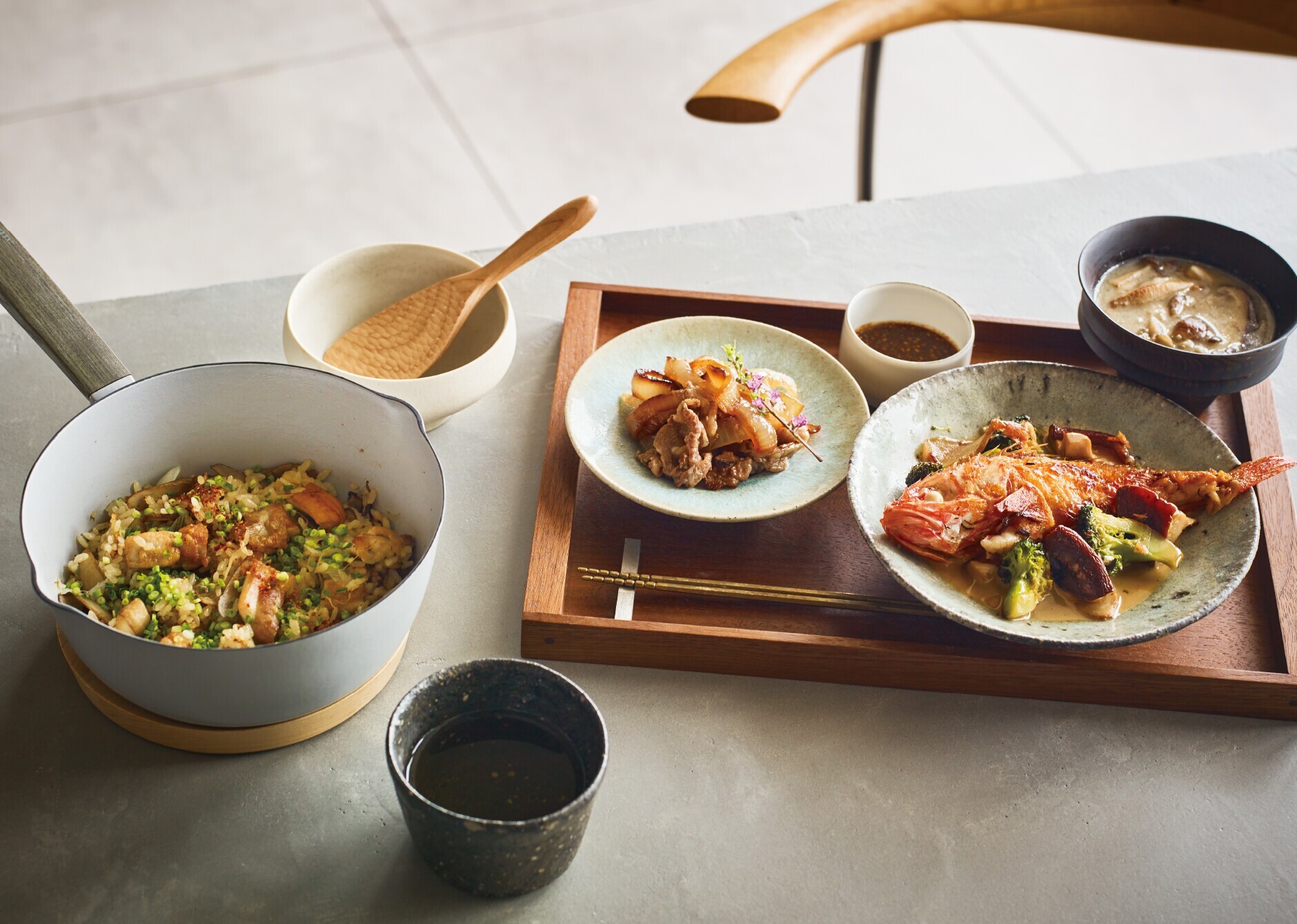 バーミキュラ ユキヒラ 20cm[マットブラック］ | バーミキュラ公式