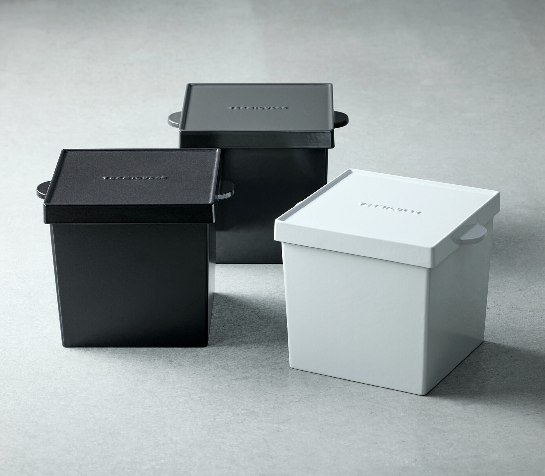 ブレッド ローフパン (食パン型) 1斤[マットブラック］ | バーミキュラ