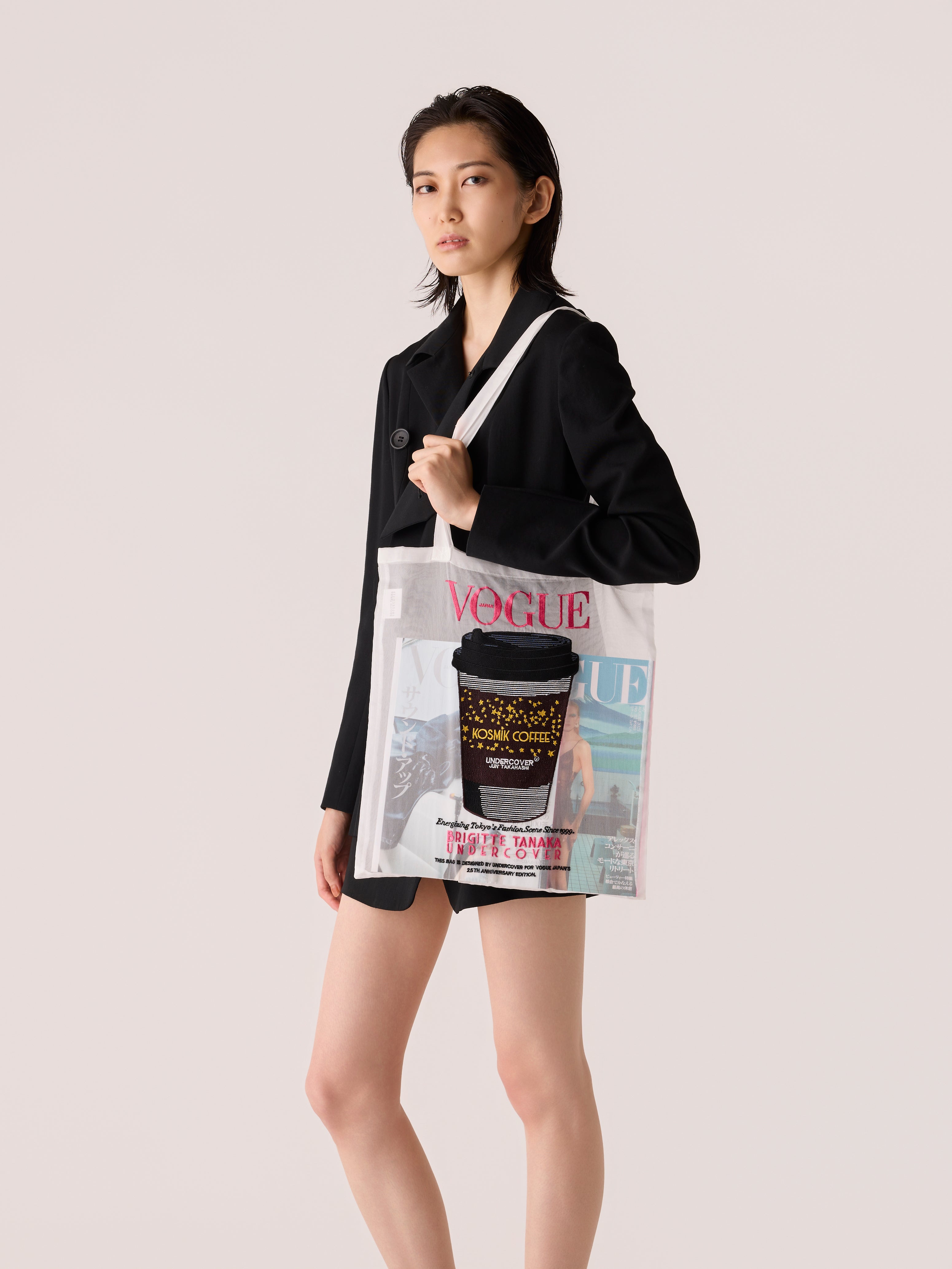 数量限定】『VOGUE JAPAN』25周年特別号付録セット – VOGUE Collection