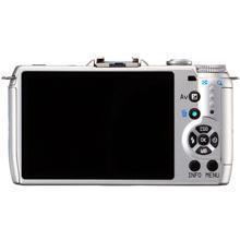 ペンタックス Q10 ズームレンズキット シルバー | ミラーレス一眼