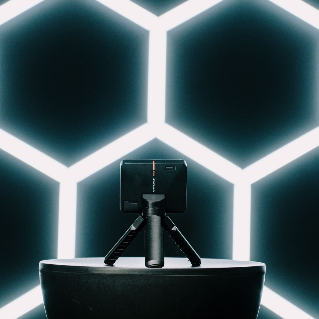 Garmin Approach® R10 Launch Monitor - Shop Indoor Golf