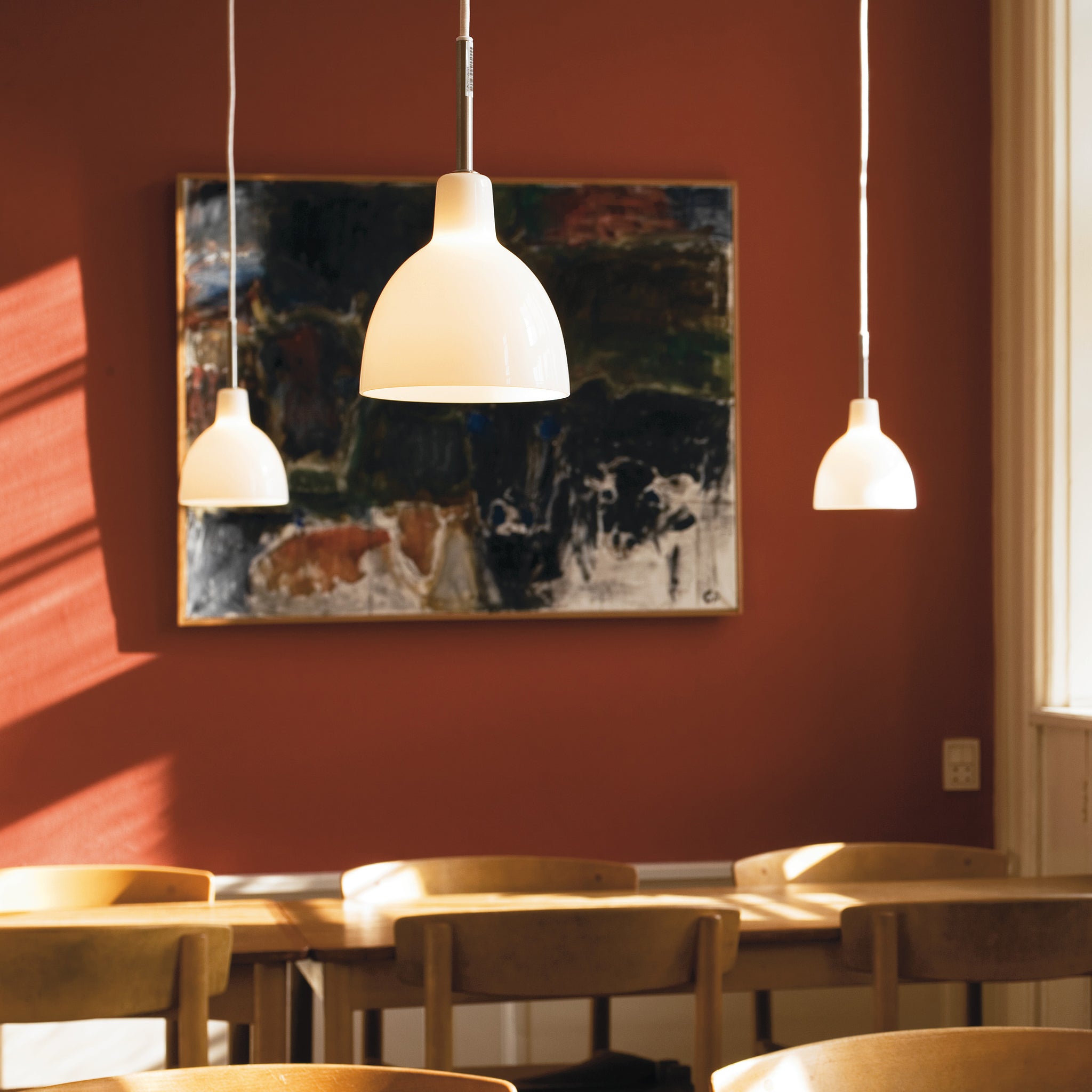 Louis Poulsen（ルイスポールセン）Toldbod Glass 220 ホワイト Φ220mm