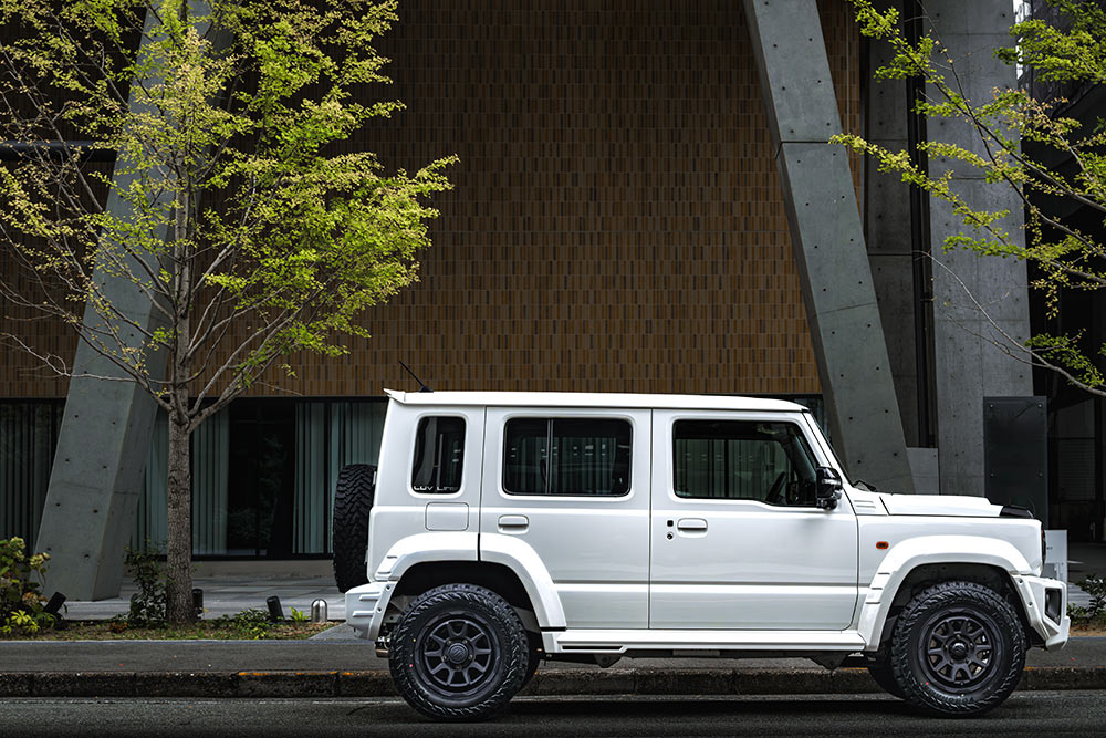 M'z SPEED 【ZHJ塗り分け塗装済品】[JC74W ジムニーノマド]ラヴライン