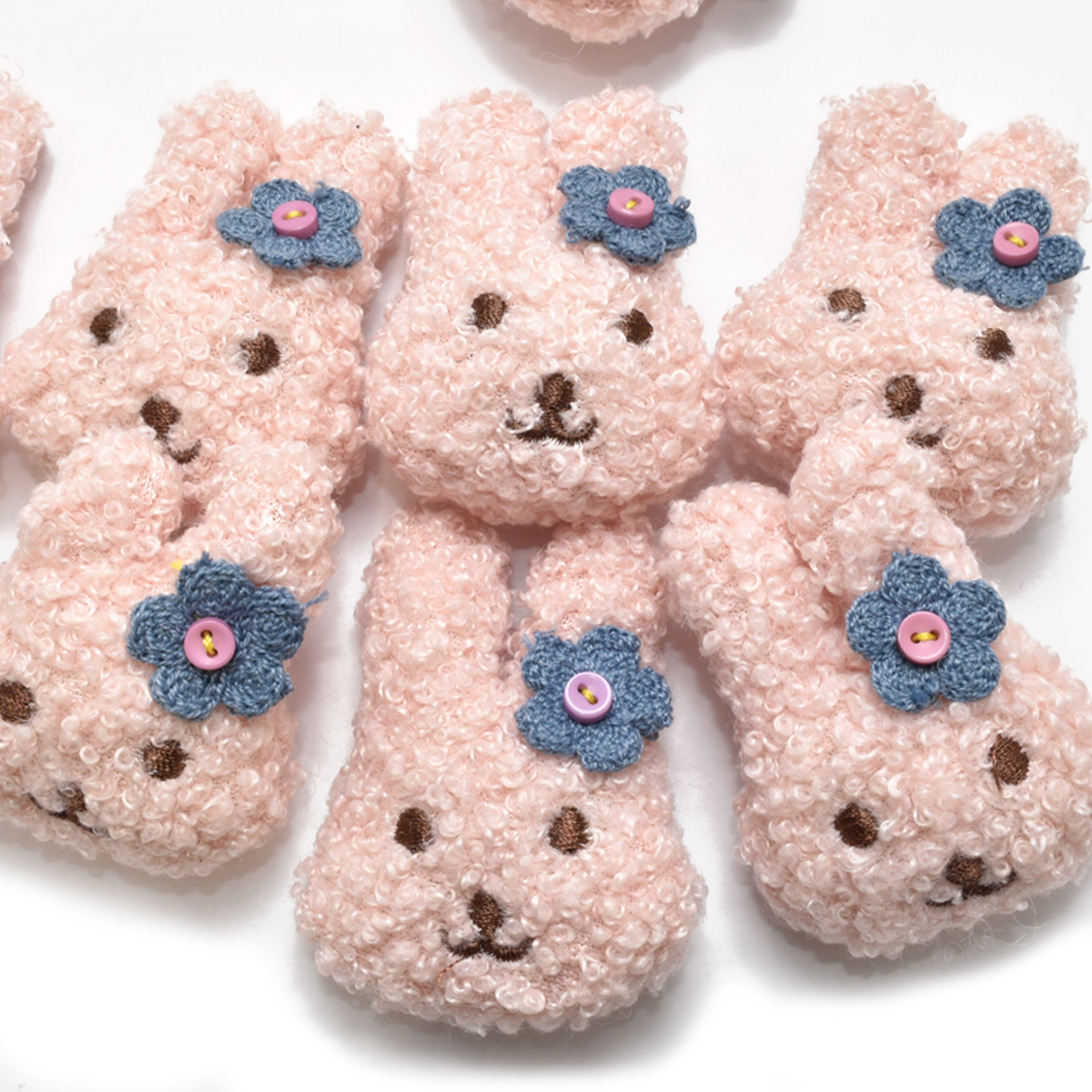 モチーフ お花のふわもこうさぎちゃん 顔のぬいぐるみ 1個 : まんま