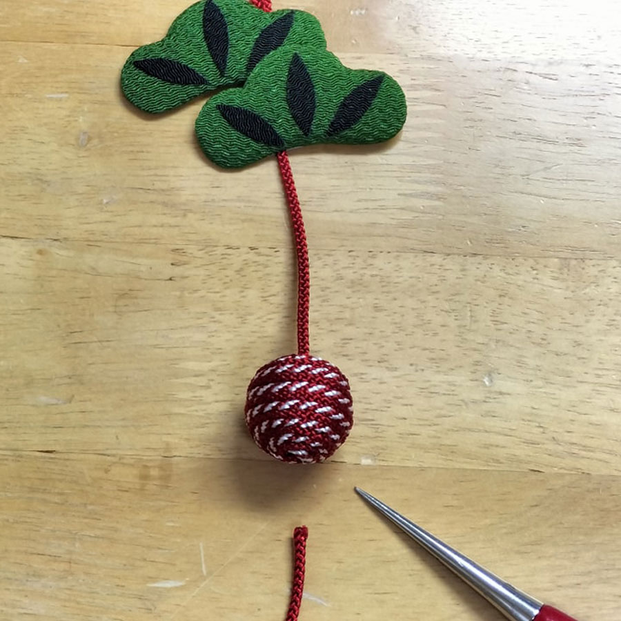 つるし飾りキット・年中風物下げもん飾り〈7連つるし雛〉 : 布がたり