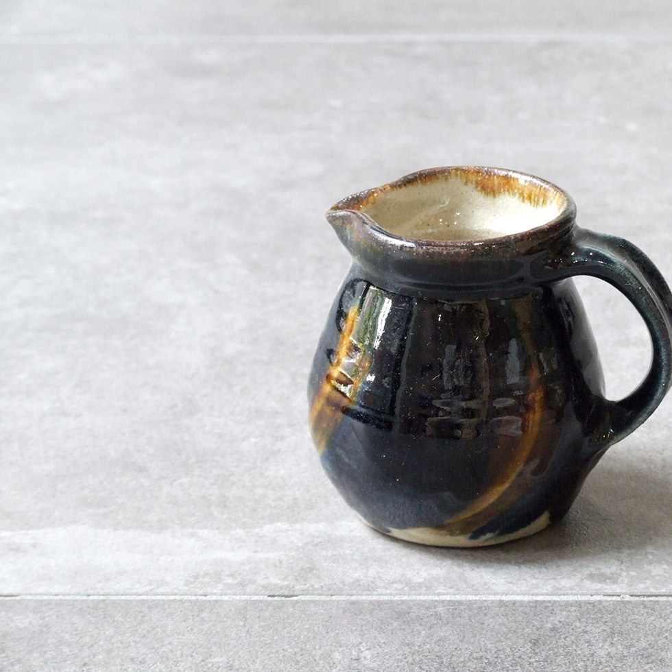 やちむん 民藝 読谷山焼 北窯 松田共司 3.5寸ピッチャー 呉須に飴