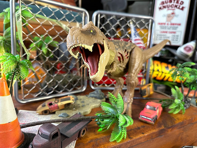 マテル 映画 ジュラシックワールド ダメージTレックス アクション