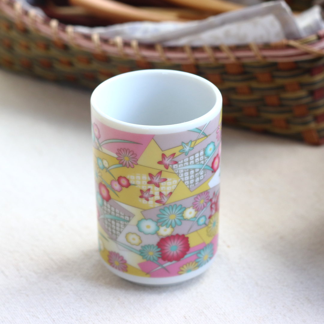和の色彩が華やかほっこり湯呑み 180ml 日本製 美濃焼 湯のみ 湯呑
