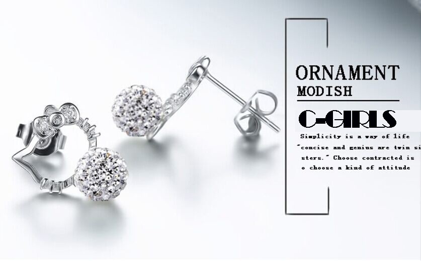 5A級 CZ キティちゃん ホワイトデー ピアス 結婚式 ハローキティ