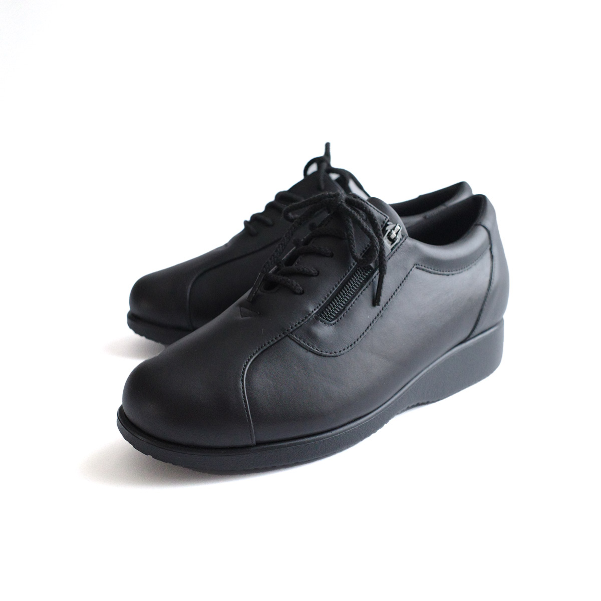 スニーカー 本革 レディース 日本製 歩きやすい 痛くない 履きやすい