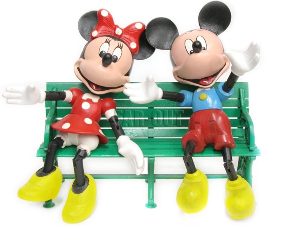 ミッキー&ミニー 木製ドール 2点セット ベンチ付き マホガニー 人形