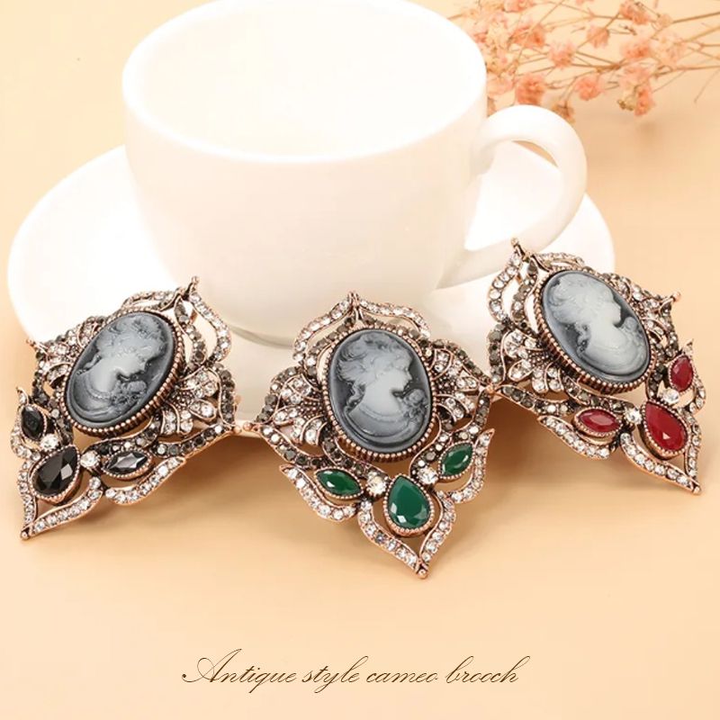 カメオ ブローチ エレガント アンティーク調 ゴールド ブラック