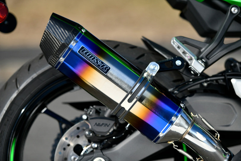 BEAMS G436-65-P6J ZX25R SE 8BK-ZX250H スリップオン CORSA-EVO2