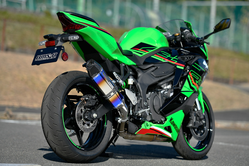 BEAMS G436-65-P6J ZX25R SE 8BK-ZX250H スリップオン CORSA-EVO2